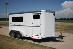 Sunlite 720 - Painted Aluminum Slant Load Horse Trailer
