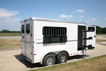 Sunlite 720 - Painted Aluminum Slant Load Horse Trailer