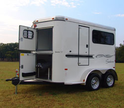 Sunlite 707 - Painted Aluminum Straight Load Horse Trailer