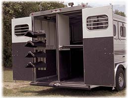 Sunlite 720 - Painted Aluminum Slant Load Horse Trailer
