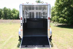 Sunlite 728 - Painted Aluminum Slant Load Gooseneck Horse Trailer
