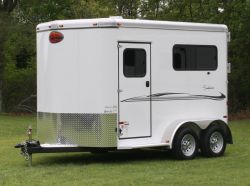 Sunlite 777 - Painted Aluminum Straight Load Horse Trailer