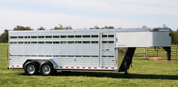 Gooseneck Livestock Trailers by Sundowner Trailers – ProStock SuperSeries